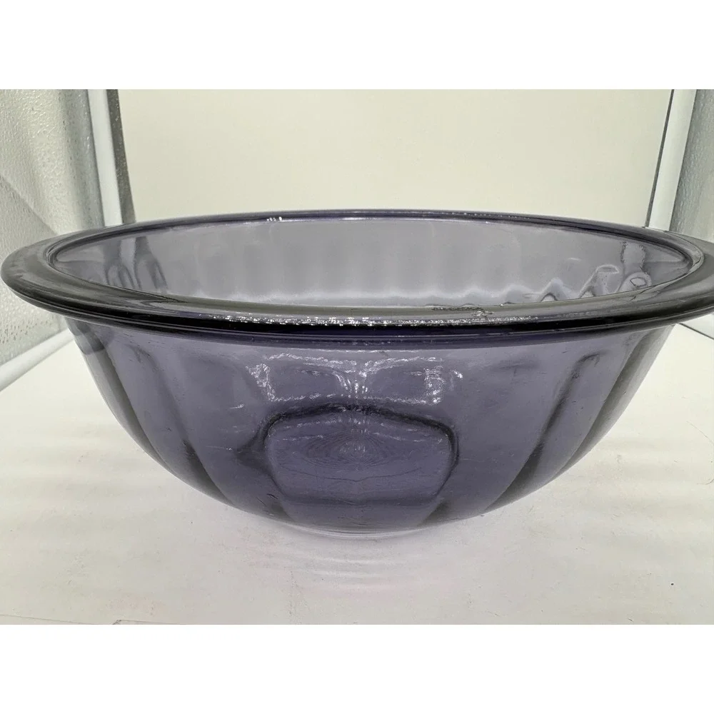 Pyrex vintage amethyst